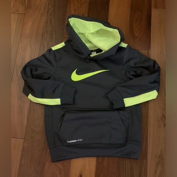 (5-6 YRS) Nike Swoosh Hoodie kids M - Picture 1 of 2
